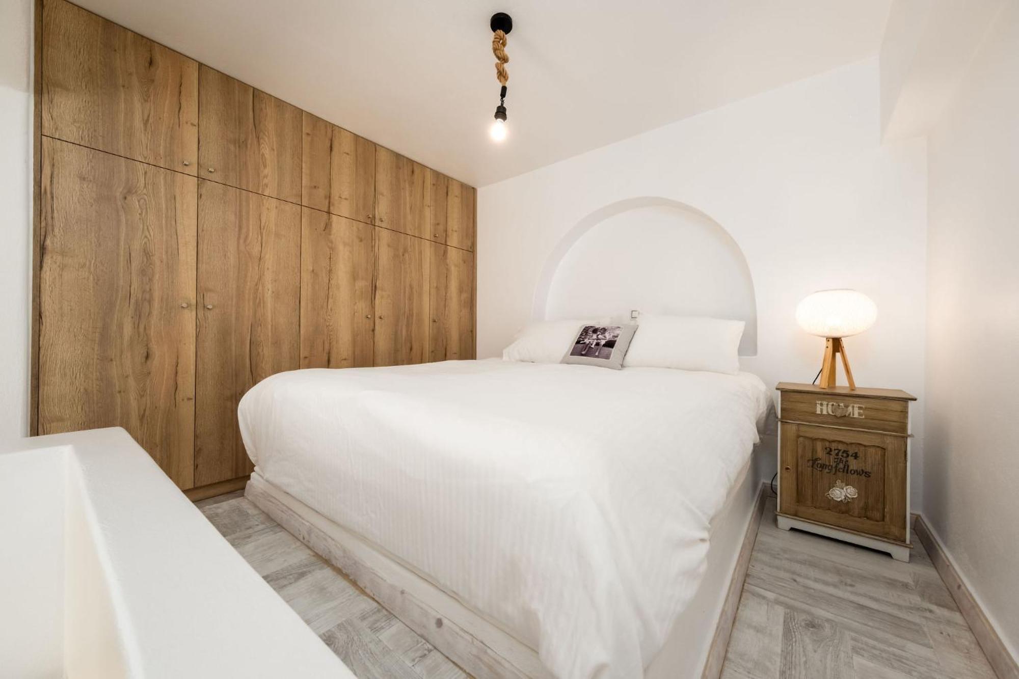 Azzurro Bianco Suites Páros 외부 사진