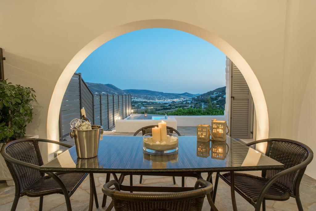 Azzurro Bianco Suites Páros 외부 사진