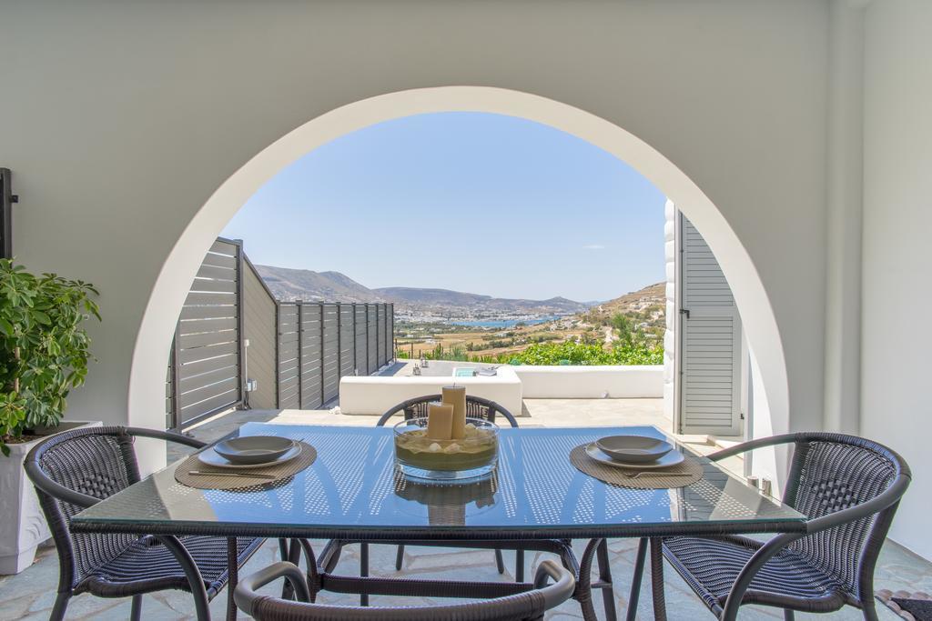 Azzurro Bianco Suites Páros 외부 사진