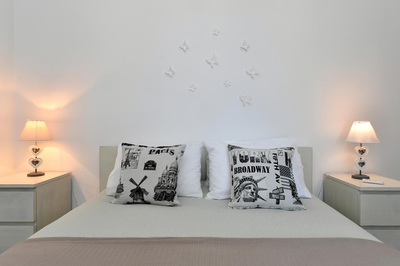 Azzurro Bianco Suites Páros 외부 사진